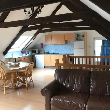 De Kermoel, Ile Aux Moines Holiday home Saint-Caradec-Tregomel