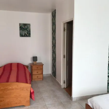 De Kermoel, Ile Aux Moines Holiday home Saint-Caradec-Tregomel